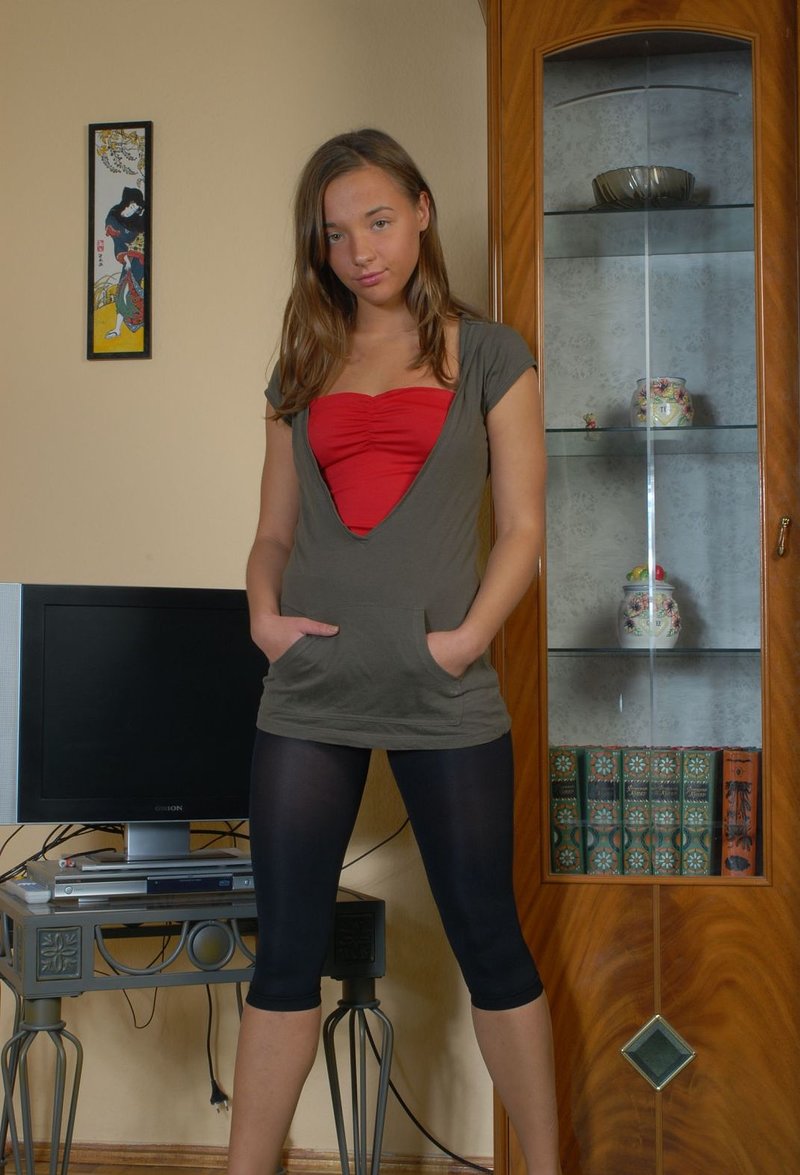 Елена, 23 года, 9 размер груди