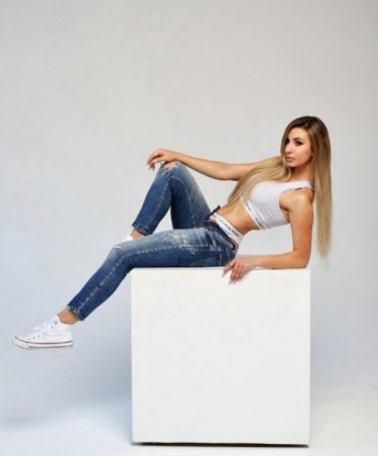 Лизушка, 23 года, 2 размер груди